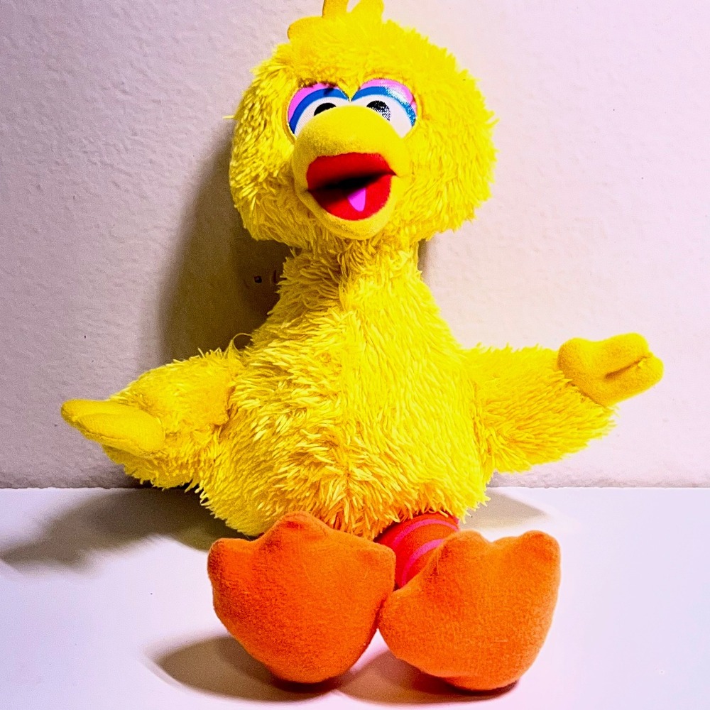 Hasbro 10" Big Bird Plush Yellow Sesame Street Striped Legs 2013 34123/33664‎